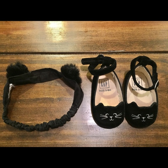 Gap infant shoes - Picture 2 of 2